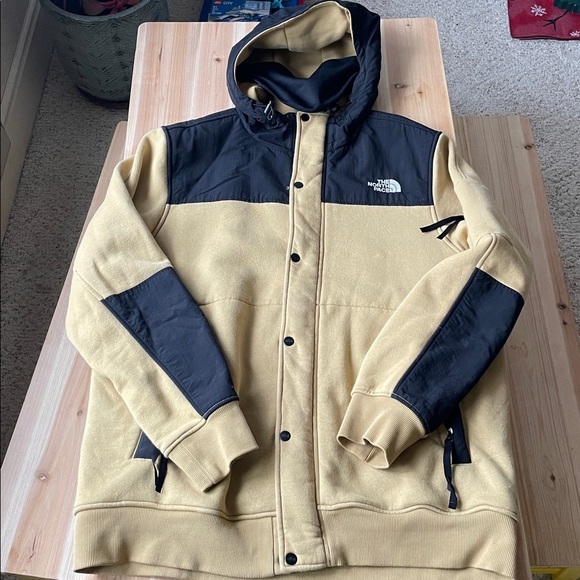 The North Face Men's High Rails Performance Jacket - Picture 8 of 15